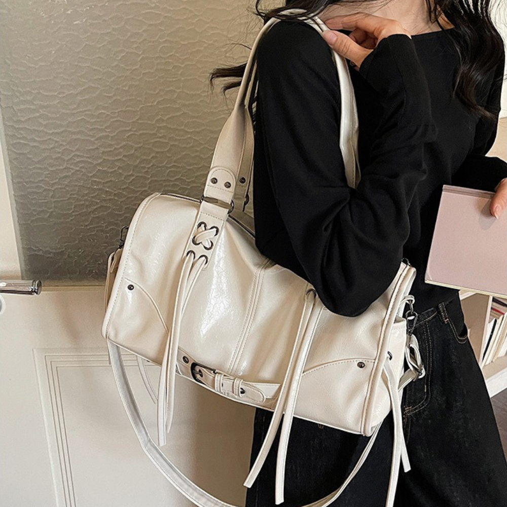 Helena Glossy Handbag — Sernelle — view 5