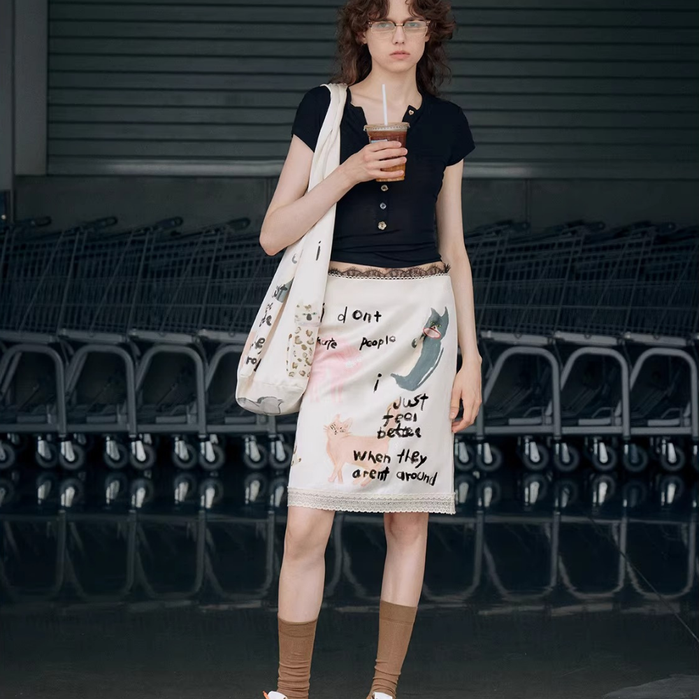 Daphne Cat Print Oversized Shoulder Bag — Sernelle — view 3