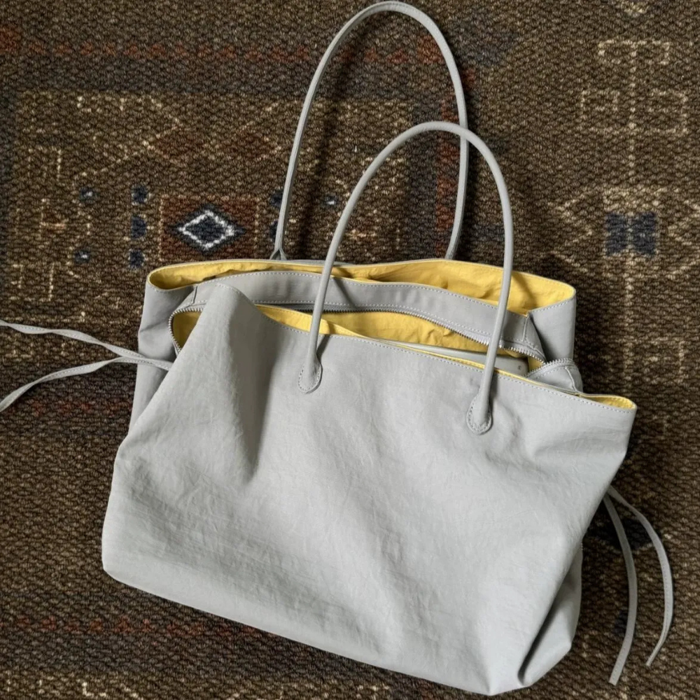 Mireille Shoulder Tote Bag — Sernelle — view 15