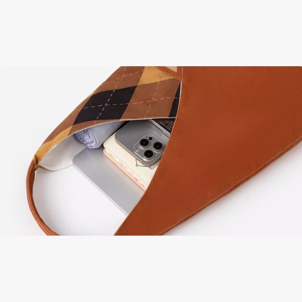 Cecily Cat Shoulder Bag — Sernelle — view 8