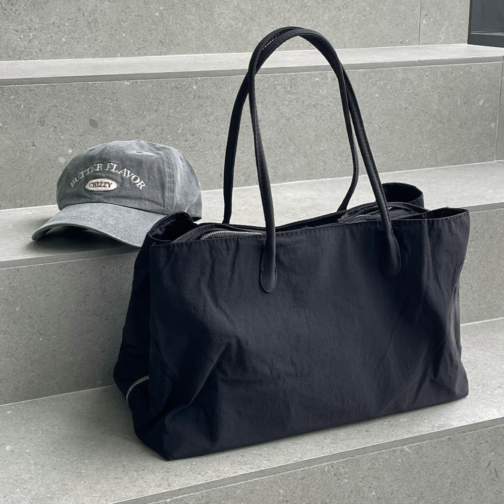 Mireille Shoulder Tote Bag — Sernelle — view 4