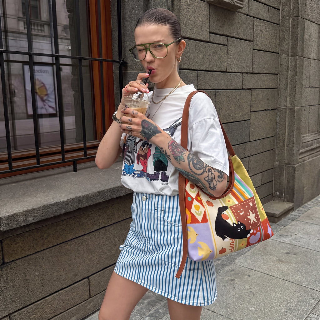 Clarissa Cat Art Shoulder Bag — Sernelle — view 2