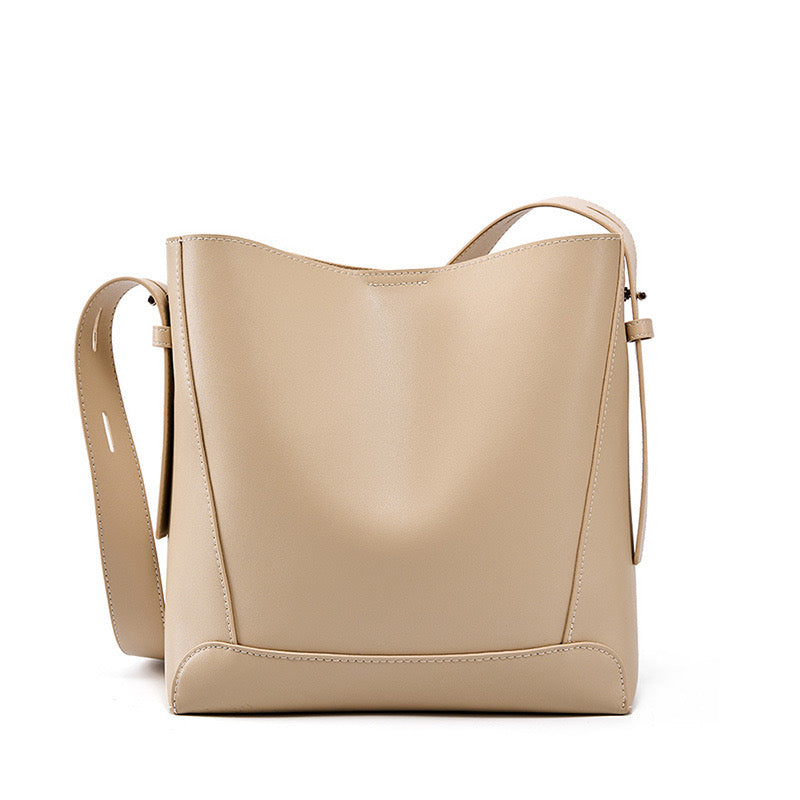 Tilda Oversized Leather Bucket Bag