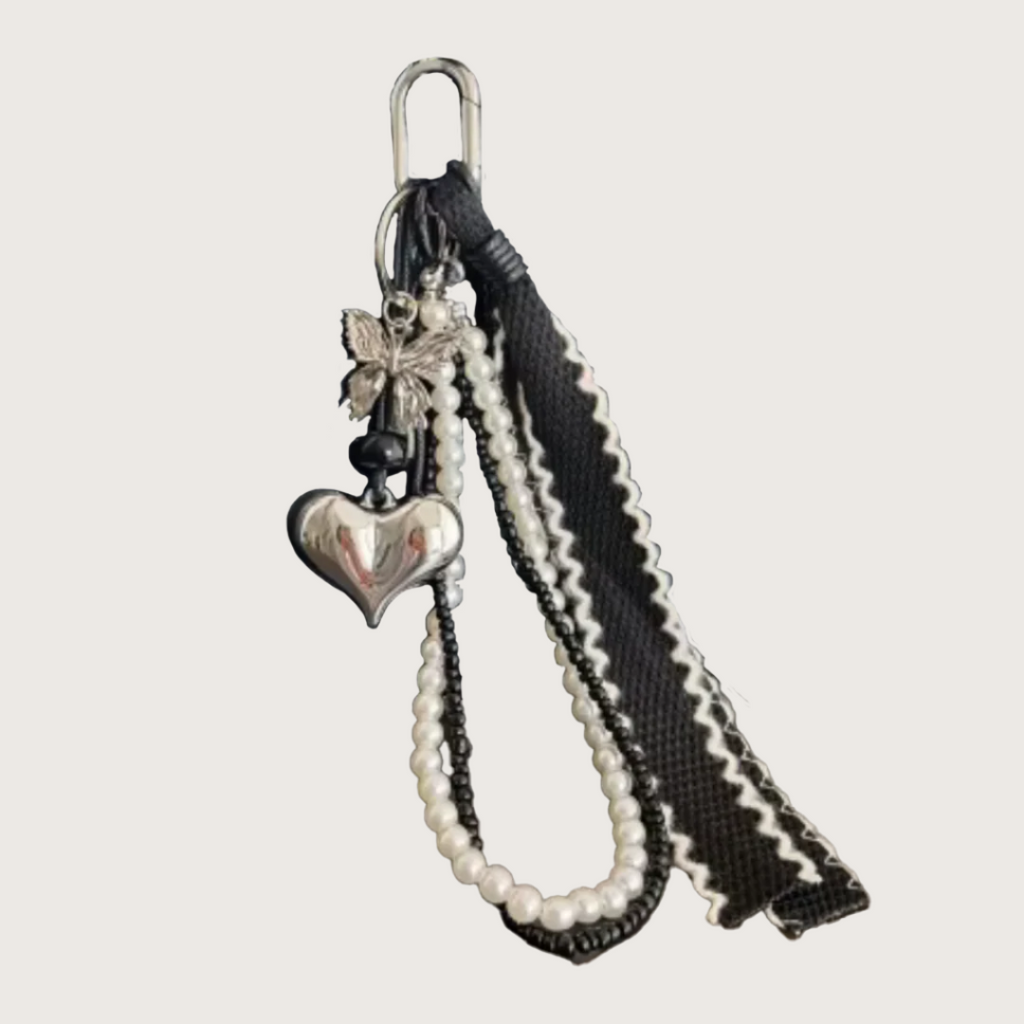 Night Bloom Charm — Sernelle