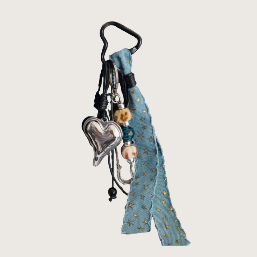 Silver Hour Charm — Sernelle