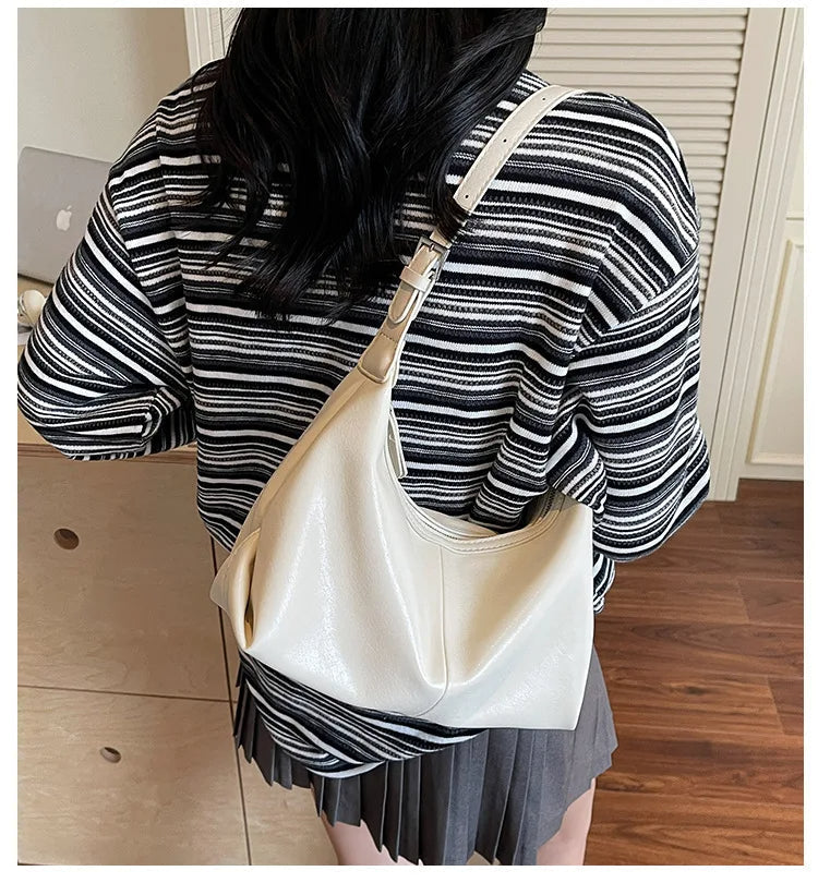 Reine Shoulder Bag — Sernelle — view 3