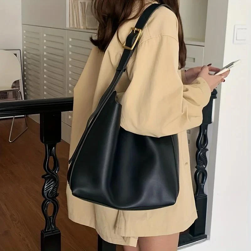 Selby Shoulder Bag — Sernelle — view 2