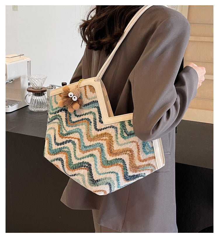 Astrid Woven Tote Bag — Sernelle — view 4