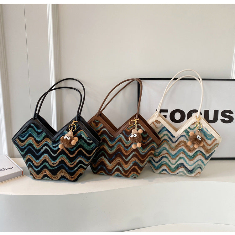 Astrid Woven Tote Bag — Sernelle — view 8