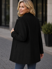 Marilyn – Elegant Tailored Jacket